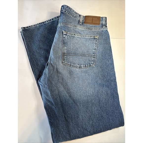 Tommy Hilfiger Relaxed Fit Straight Leg Jeans 36x34 Light/Medium Wash Denim - Picture 1 of 10
